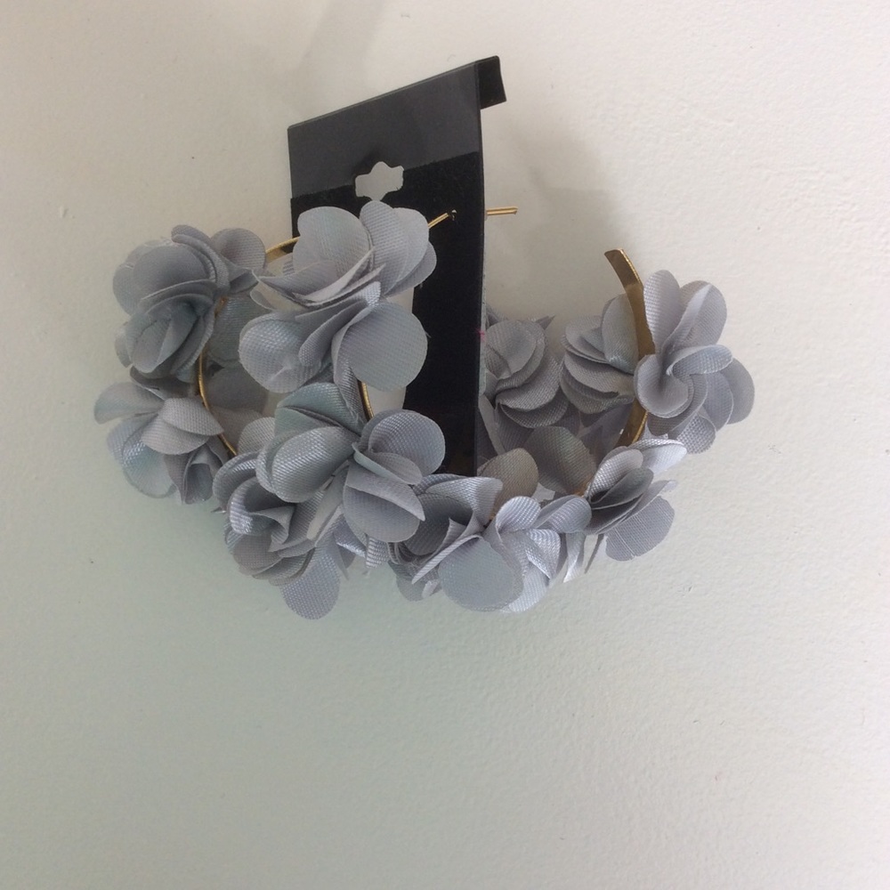 Treasure Jewels Fiesta Earrings In Silver